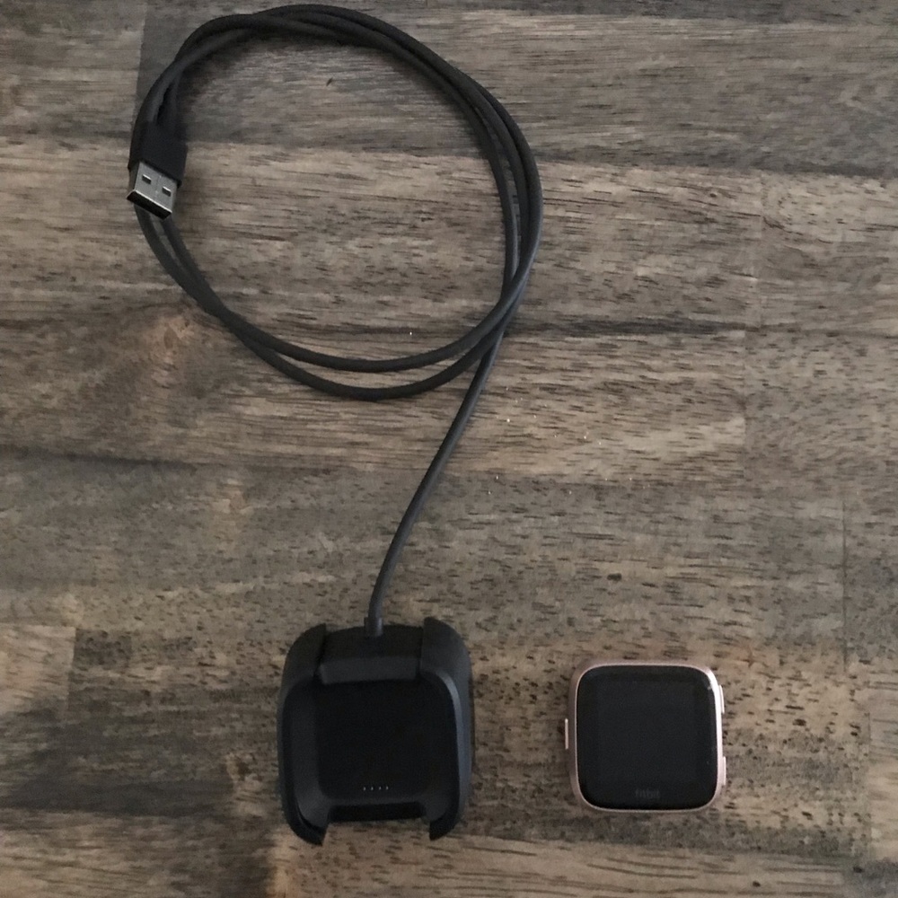 Rose gold Fitbit Versa
